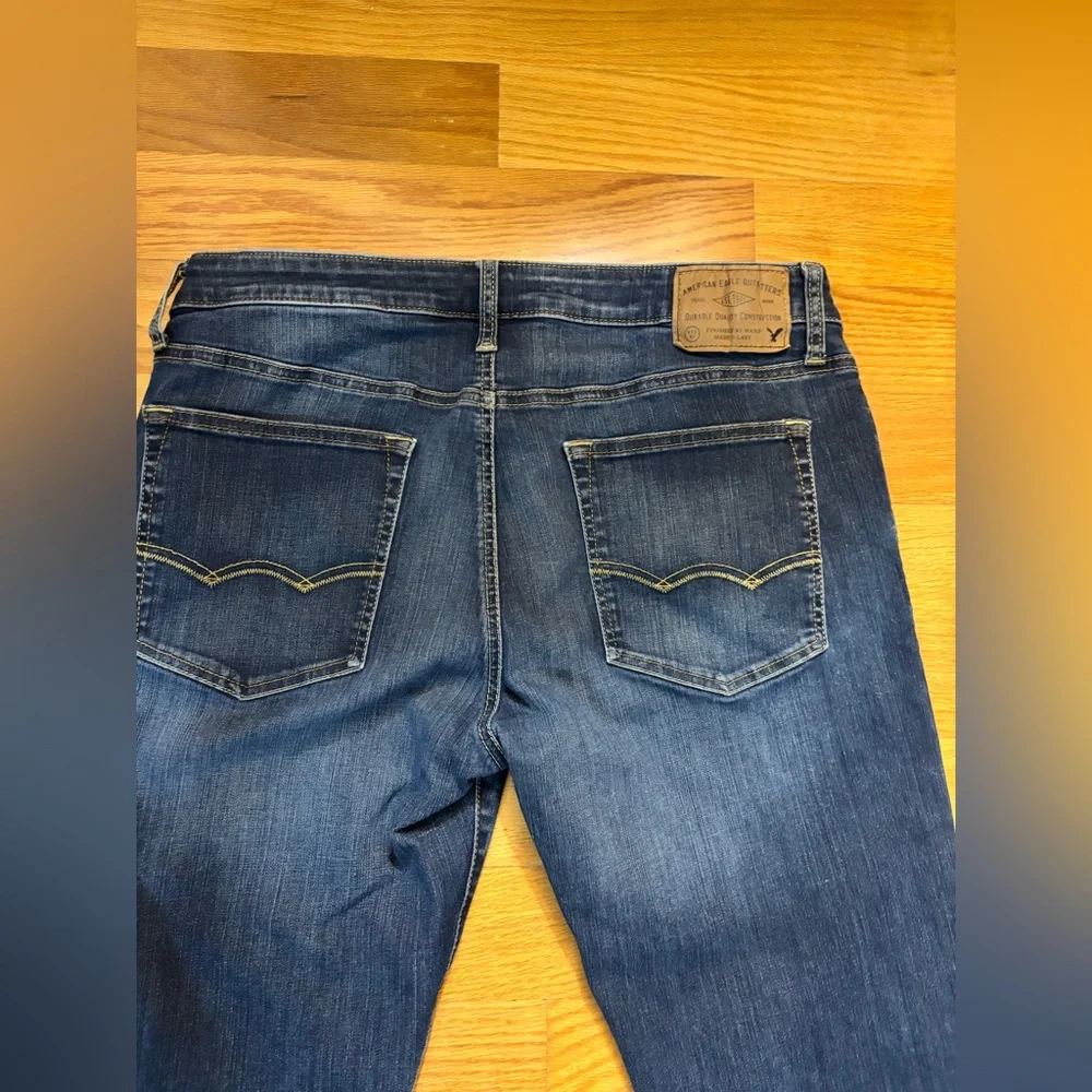 American Eagle Outfitters jeans slim straight men’s size 33x32